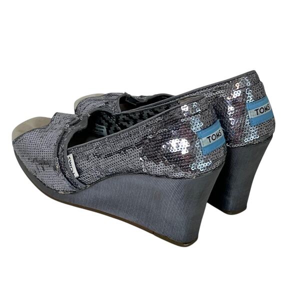 TOMS Womens Silver Sequin Peep Toe Wedge Heels Size W7 Glitter Party Shoes - Picture 6 of 12